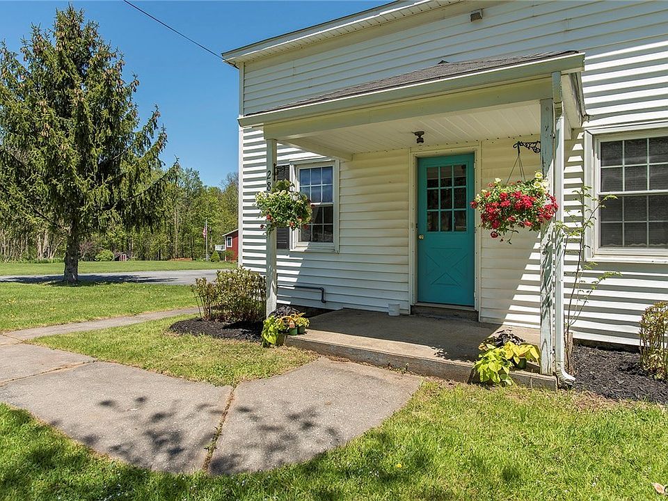 2800 Oneida St, Sauquoit, NY 13456 Zillow