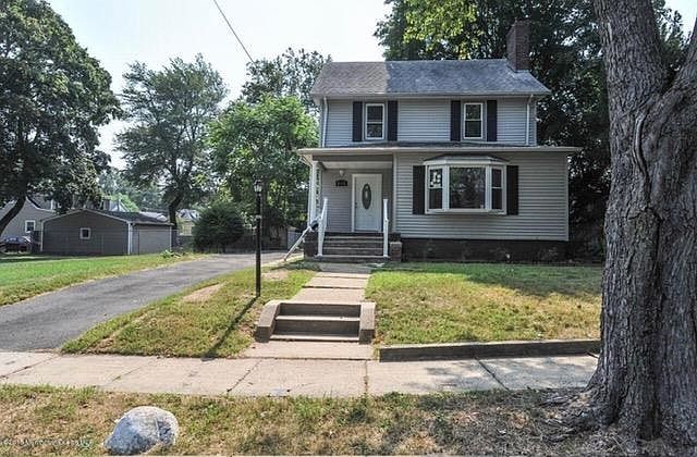 1st image of 280-282 Seneca Pl