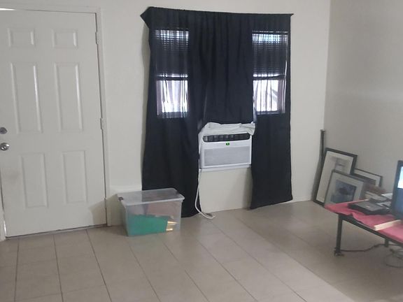 3rd image of 26665 Ward St APT 2