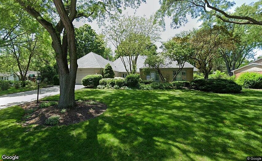 1st image of 260 Old Mill Rd