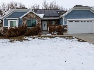 120 W Country Boy Dr, North Ogden, UT 84404