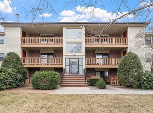 253 Apache Way UNIT 253, Tewksbury, MA 01876
