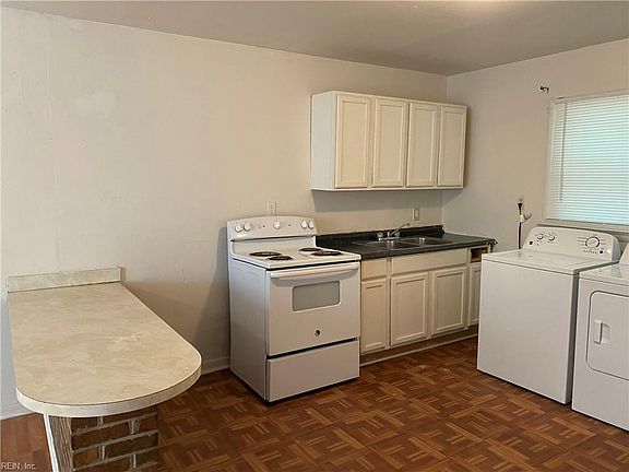 4th image of 1108 Woronoca Ave #B