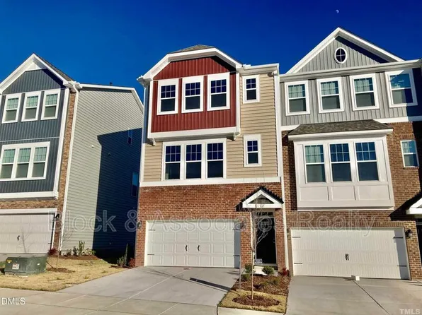 1113 Falling Rock Pl, Durham, NC 27703