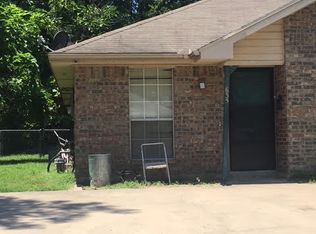 635 19th St NE, Paris, TX 75460