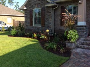 5860 Dahoon Dr, Pensacola, FL 32526