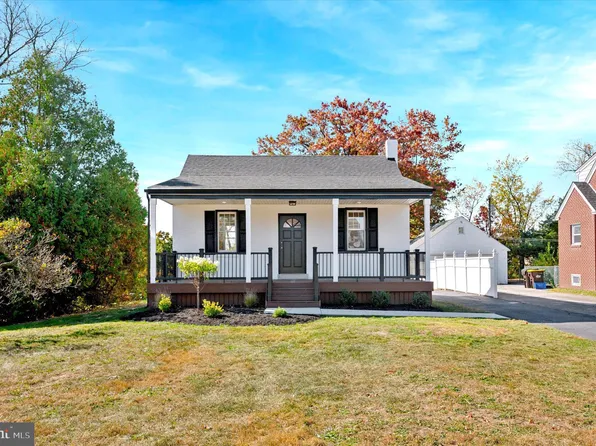 110 Hilltop Ave, Norristown, PA 19401