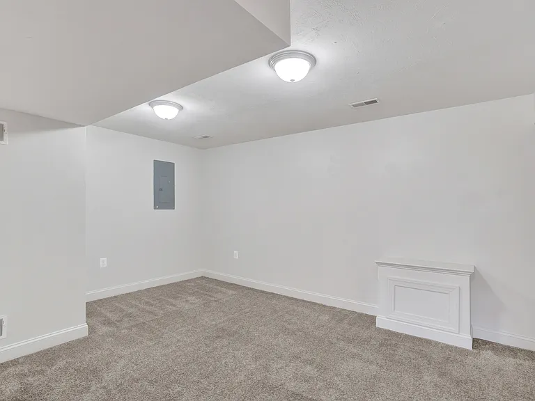 Townhhomes on Cartledge — Photo 14