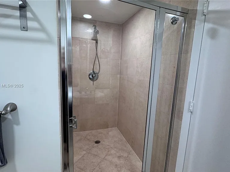 1830 S Ocean Dr #2204 — Photo 18