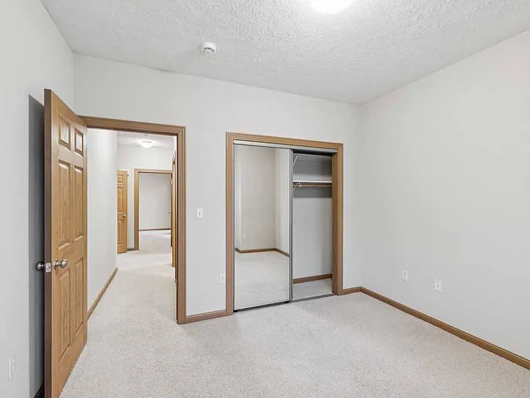 Stone Ridge Estates Apartments & Duplexes — Photo 149