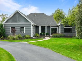 1710 Wales Ct, Lake Geneva, WI 53147