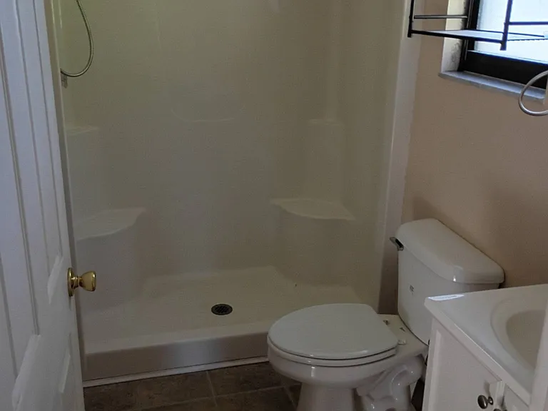 1711 N Croft Ave — Photo 31