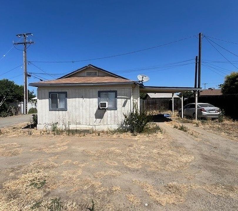 1st image of 241 W Firebaugh Ave