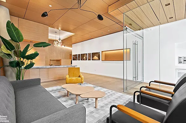 Rented by Brown Harris Stevens | media 9