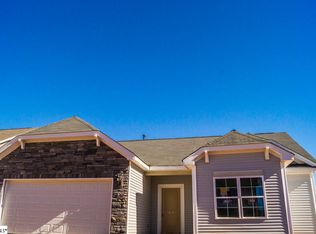302 Gibby Ln, Greer, SC 29651