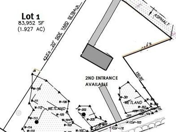 1 Equestrian Ln, Cranston, RI 02921