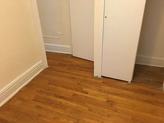 Rented by Chartwell Manhattan Realty | media 29