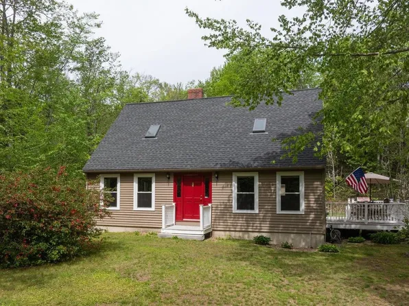 217 Reservoir Road, Farmington, NH 03835