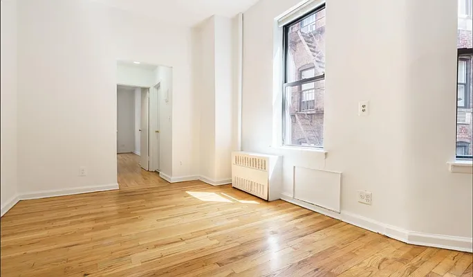 Rented by Compass | media 8