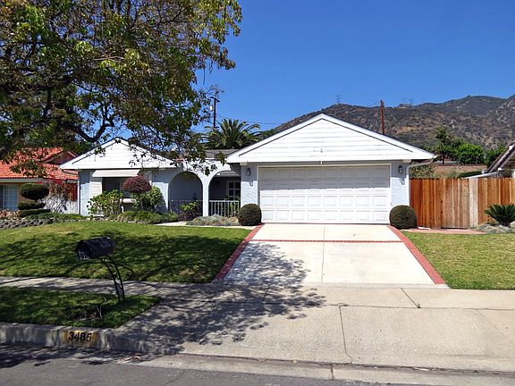 2nd image of 3485 Deerlane Dr