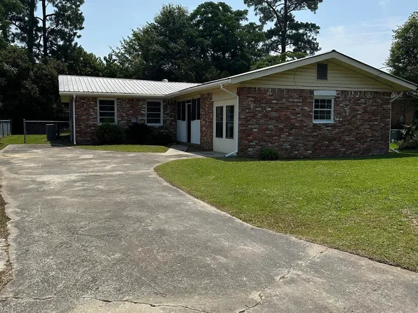 109 Chris Dr, Centerville, GA 31093