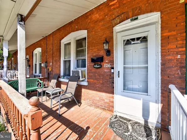 126 Green St, Downingtown, PA 19335