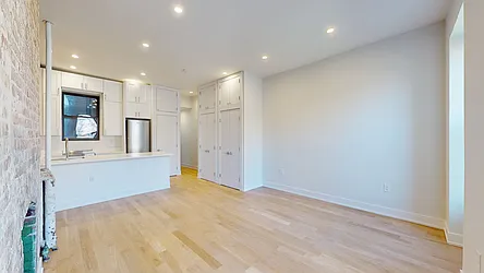 Rented by Bond New York