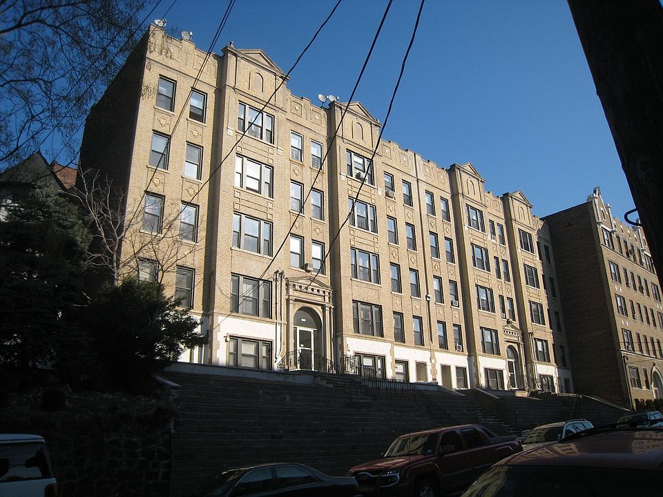 1st image of 110 Glenwood Ave APT 203