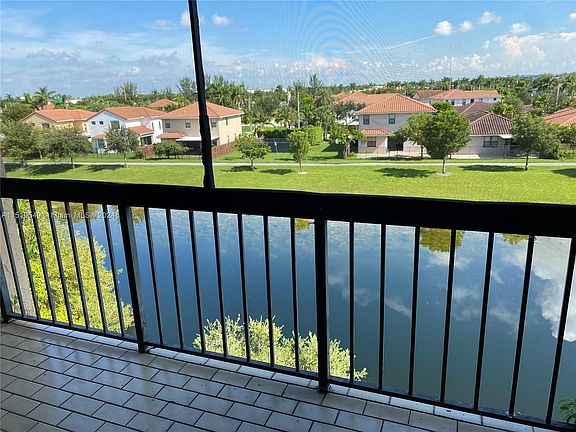 4th image of 10145 NW 9th Street Cir #7-403