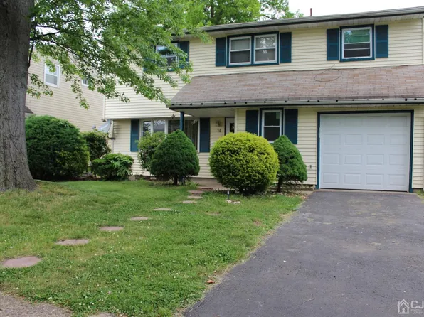 70 Madison St, Iselin, NJ 08830