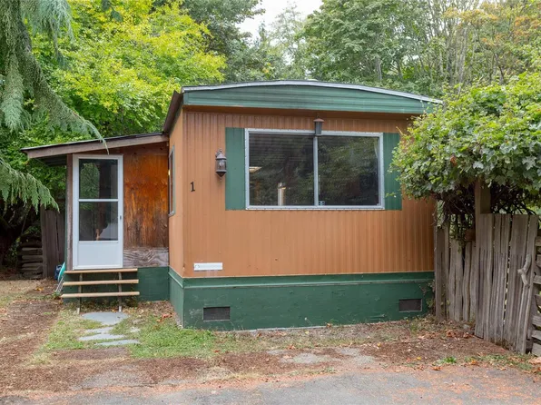 2670 Sooke River Rd #1, Sooke, BC V9Z 0Y2