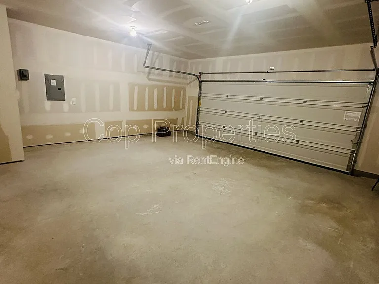 10136 Peppercorn Pl — Photo 12