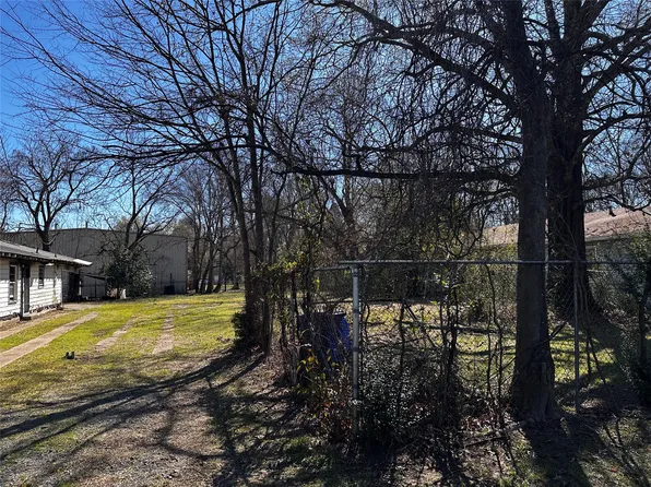 714 W 71st St, Shreveport, LA 71106