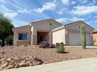 350 E Calle Albita, Green Valley, AZ 85614