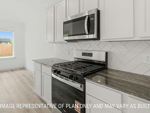 5th image of 440 China Grove Ln