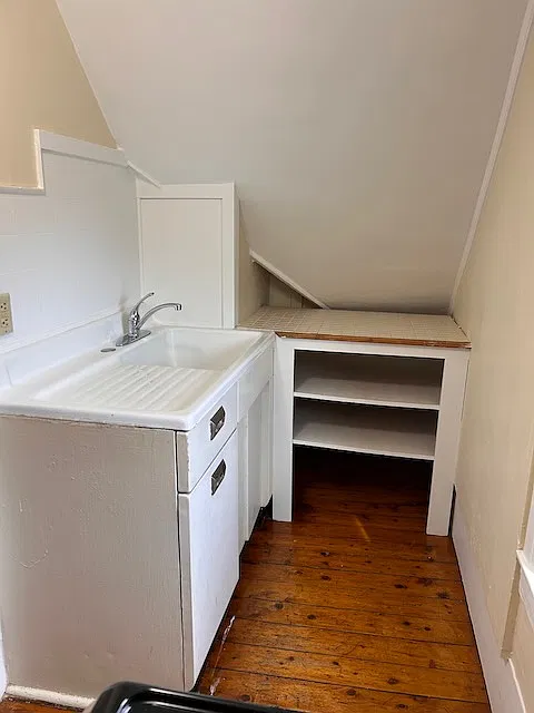 1 bed, $1,226 — Photo 4