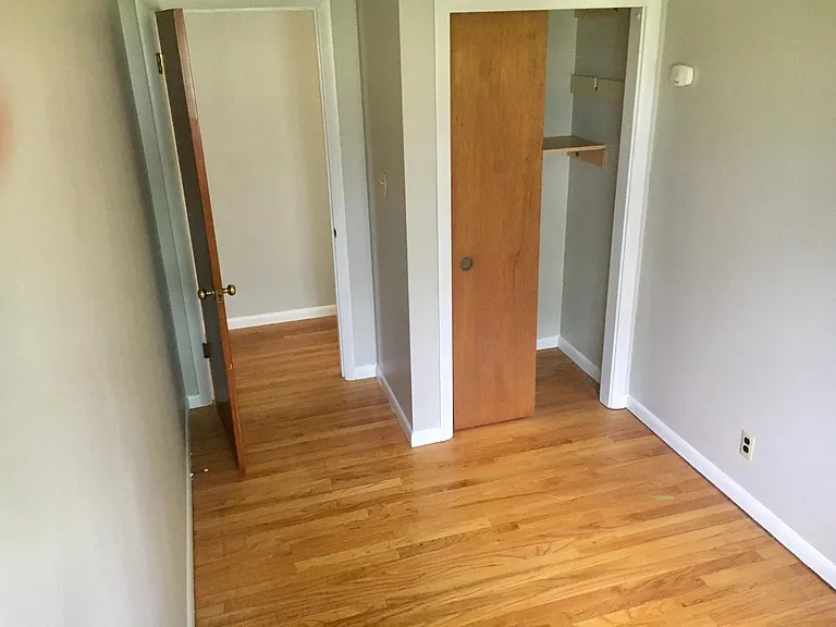 329 Hancook Rd — Photo 16