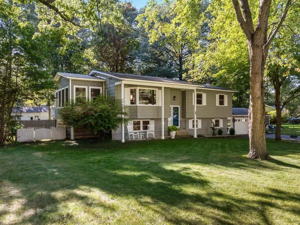 94 Windemere Way, Colchester, VT 05446