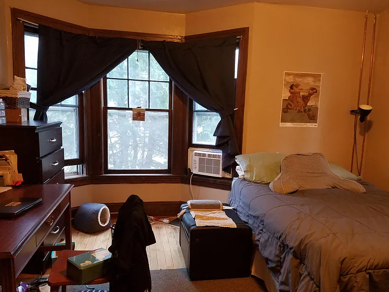 618 Stewart Ave #C — Photo 6