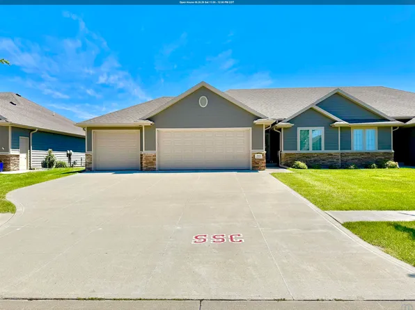 3820 Park Pl, South Sioux City, NE 68776