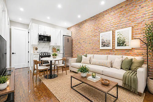 140 E 17th St #5K Photo 1