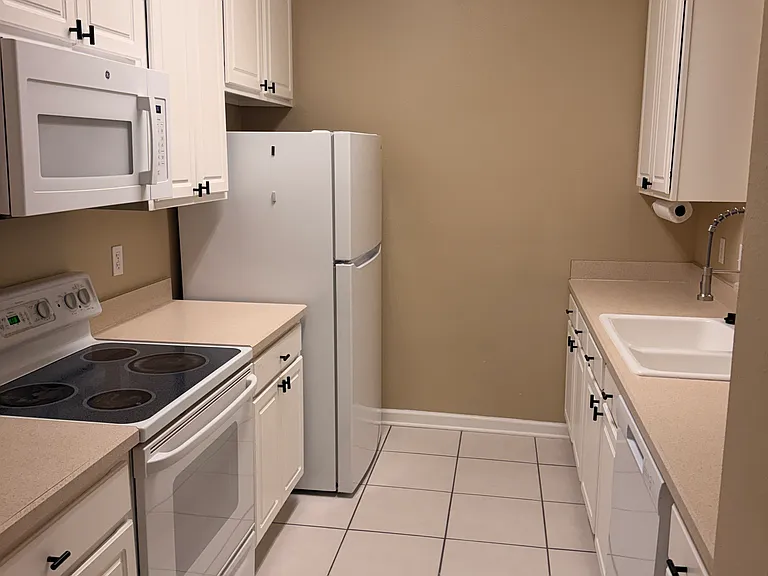 Kitchen with pantry and lots of cabinet space
