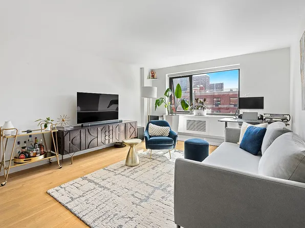 1330 5th Ave APT 6H, New York, NY 10026
