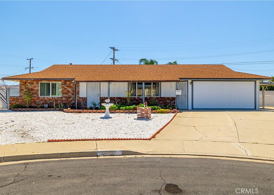 1st image of 28610 Pebble Beach Dr