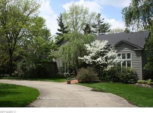 24300 Union Cir, Beachwood, OH