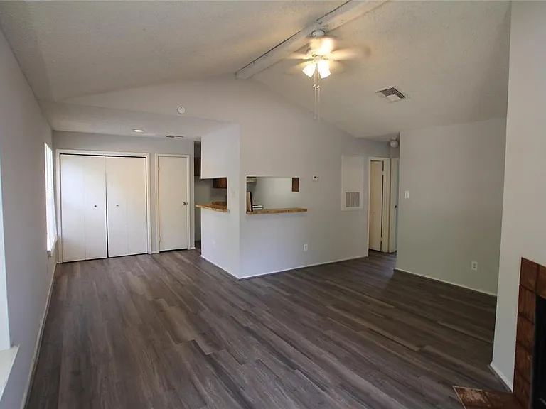 5422 Farley Dr #A — Photo 2