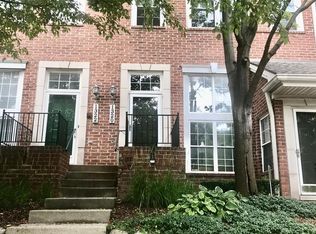 1320 S Main St, Royal Oak, MI 48067