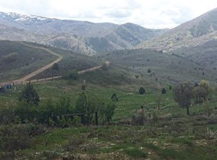 2310 Riverview Cir, Huntsville, UT 84317