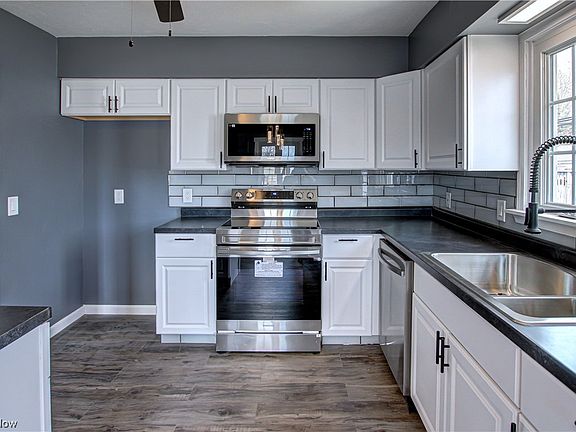 3rd image of 630 W 27th St