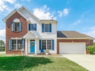 1952 Spring Beauty Ct, Avon, IN 46123